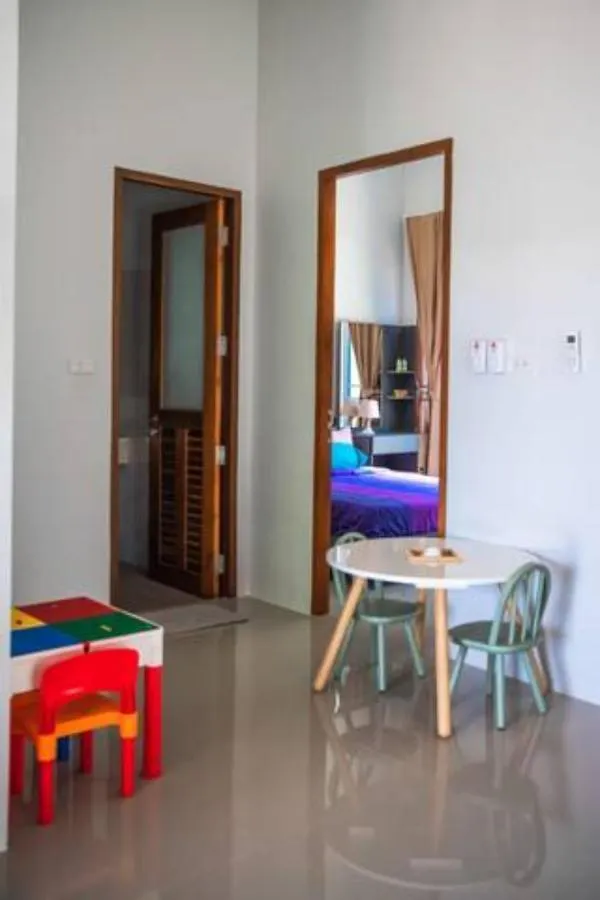 Новый Дом 106 М2, Территория 160 М2 И Своя Парковка Villa Phuket Feriehus